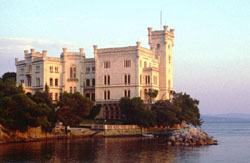 castello_di_miramare.jpg
