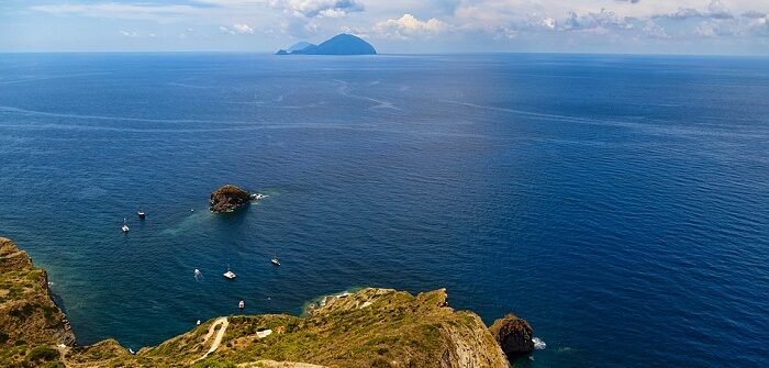 Trekking alle Eolie